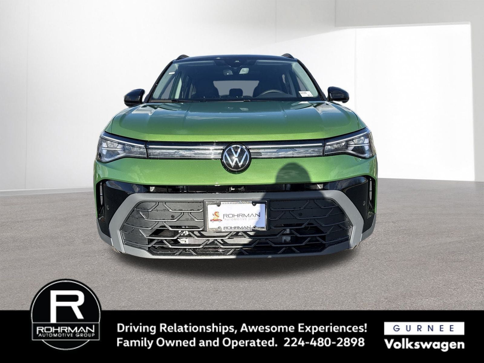 2026 Volkswagen Taos 1.5T SE Black