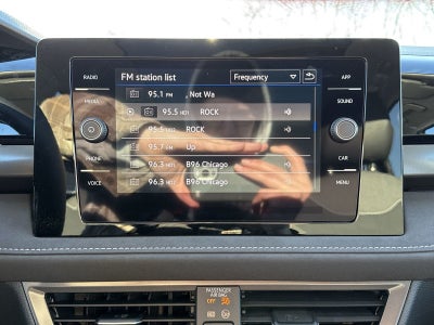 2026 Volkswagen Taos 1.5T SE Black