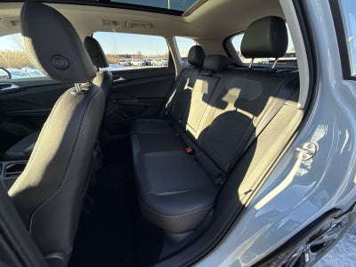 2026 Volkswagen Taos 1.5T SE Black