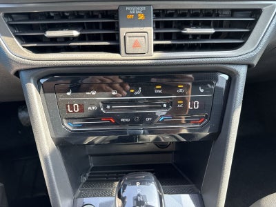 2025 Volkswagen Taos 1.5T SE Black