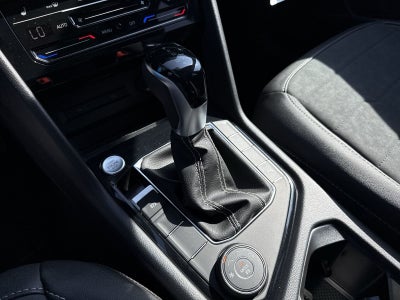 2025 Volkswagen Taos 1.5T SE Black