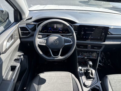 2025 Volkswagen Taos 1.5T SE Black