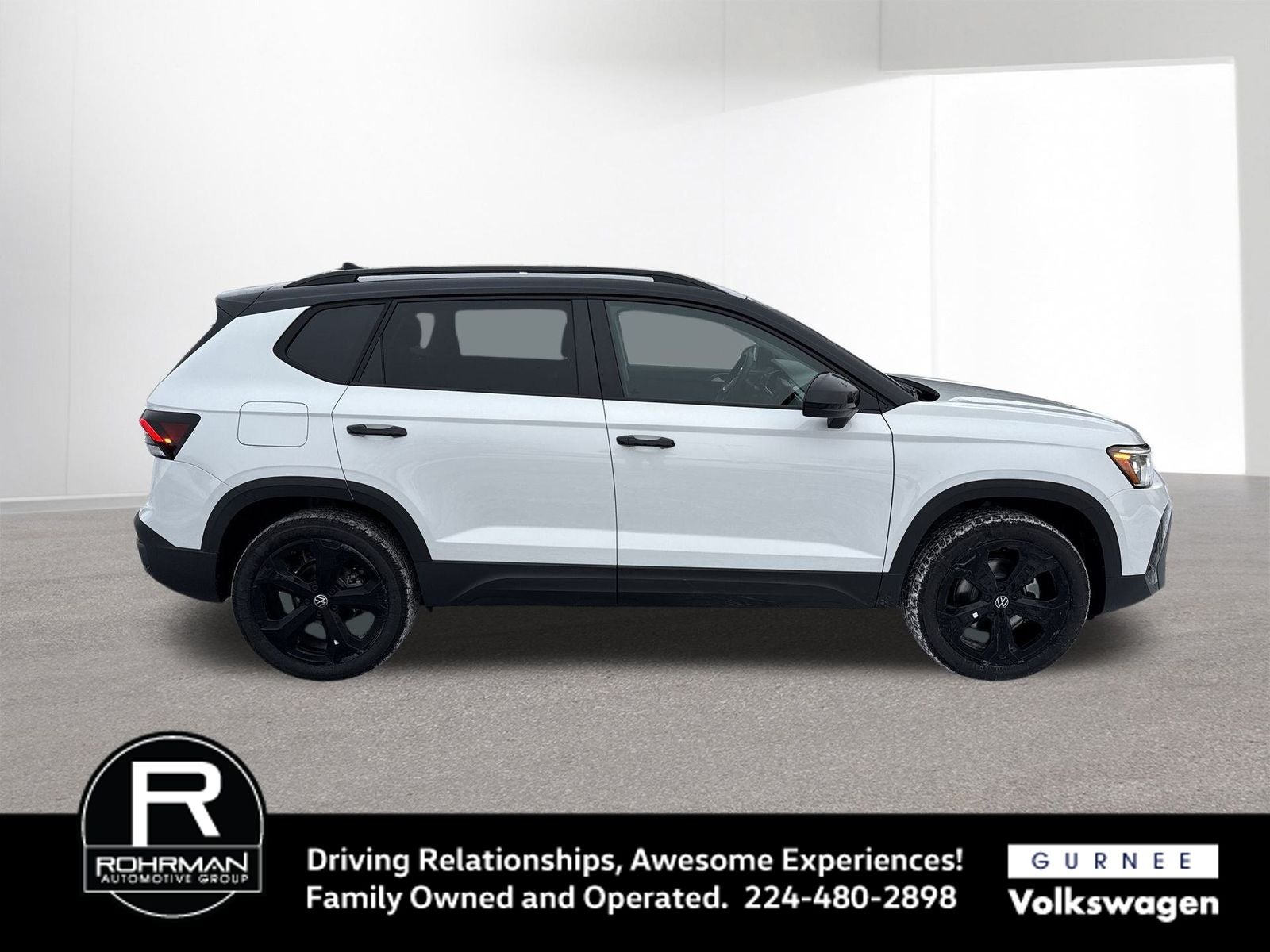 2026 Volkswagen Taos 1.5T SE Black