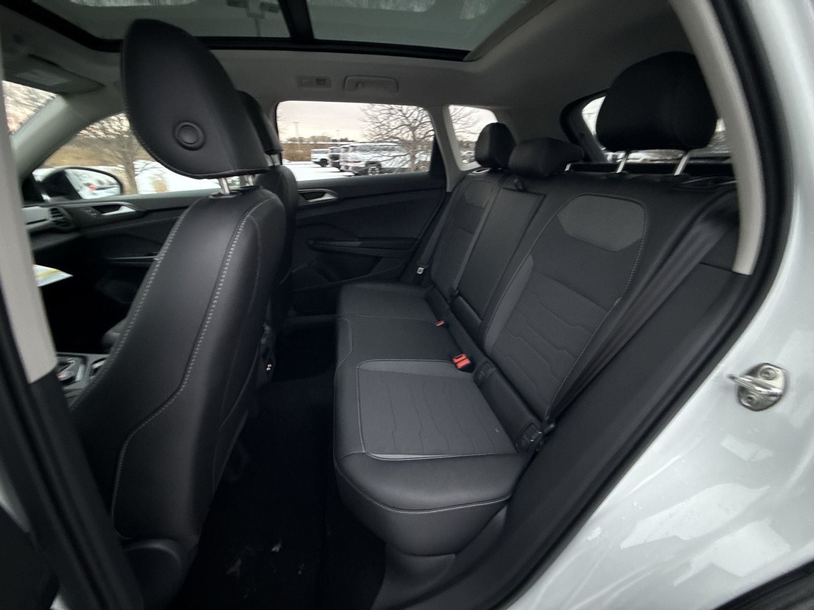 2026 Volkswagen Taos 1.5T SE Black