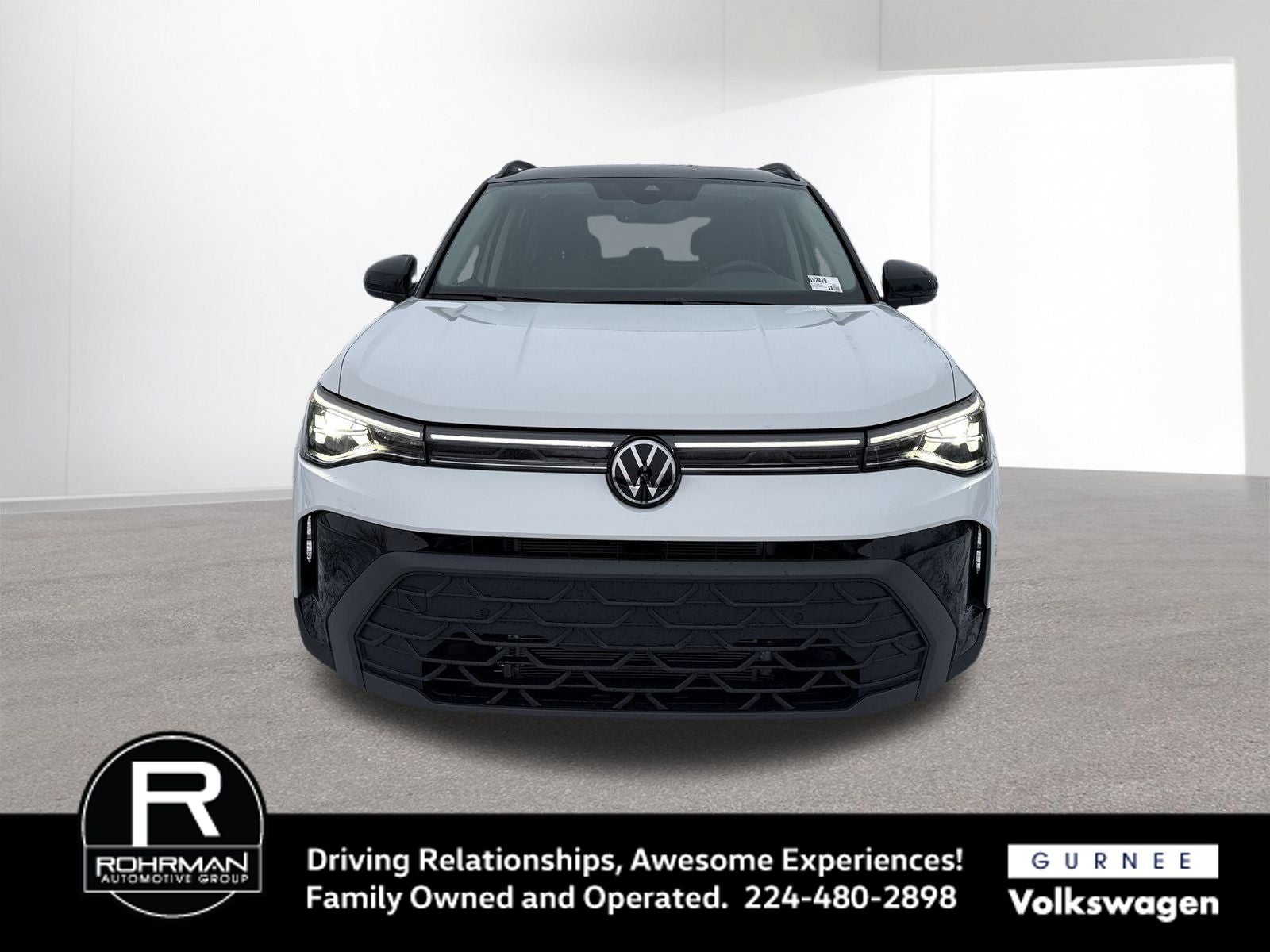 2026 Volkswagen Taos 1.5T SE Black