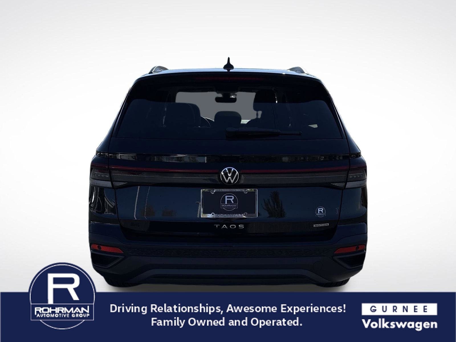2027 Volkswagen Taos 1.5T SE Black