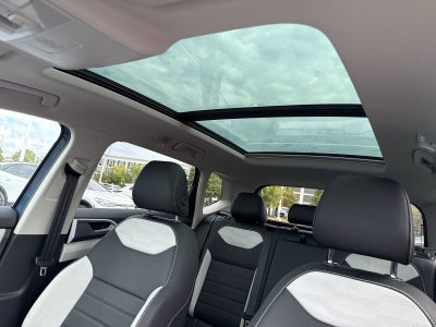 2025 Volkswagen Taos 1.5T SEL