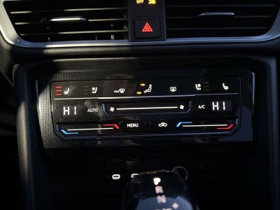 2025 Volkswagen Taos 1.5T SEL