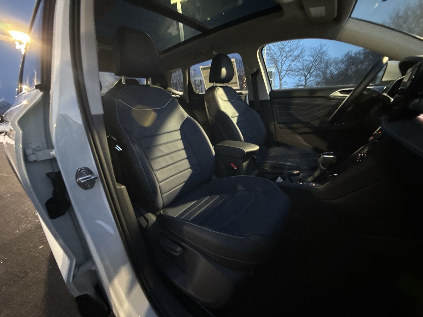 2025 Volkswagen Taos 1.5T SEL