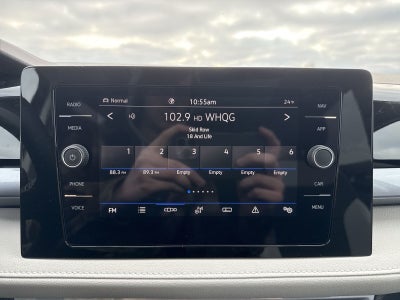 2026 Volkswagen Taos 1.5T SEL