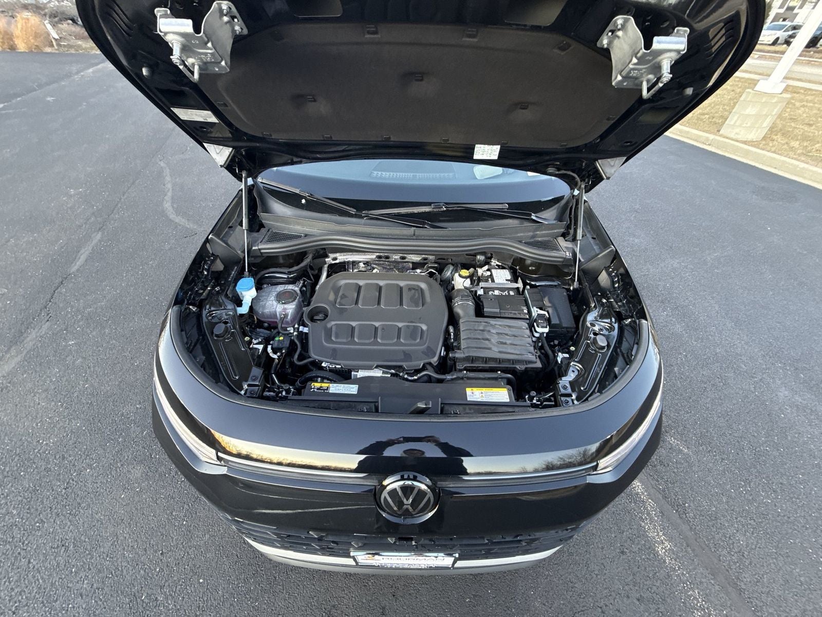 2026 Volkswagen Tiguan 2.0T SE