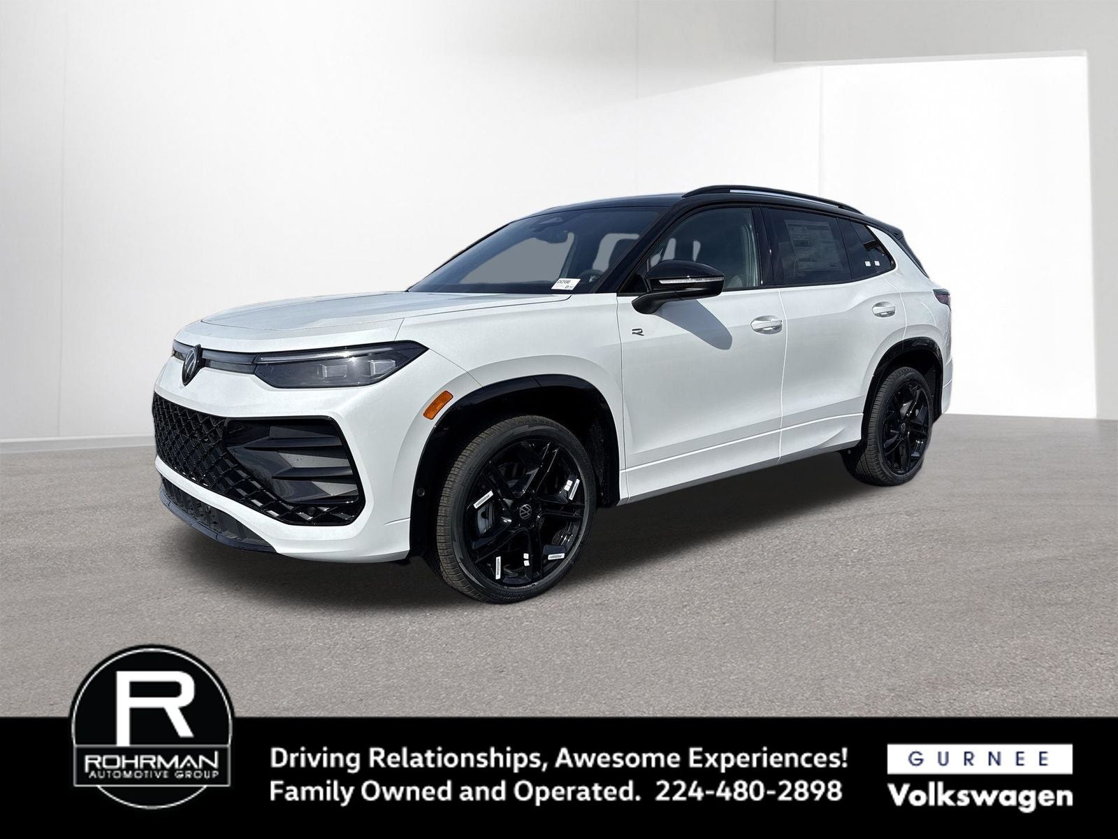 2026 Volkswagen Tiguan 2.0T SE R-Line Black