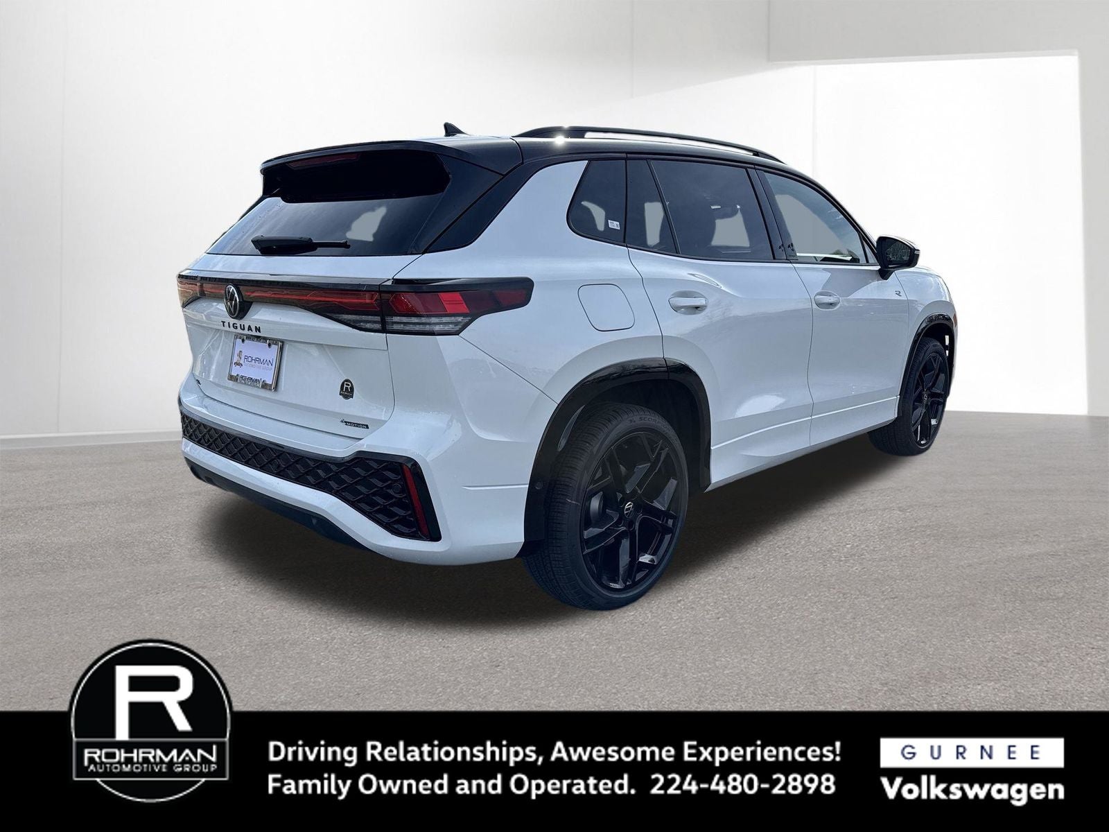 2026 Volkswagen Tiguan 2.0T SE R-Line Black