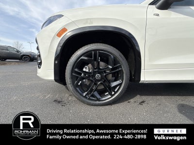 2026 Volkswagen Tiguan 2.0T SE R-Line Black