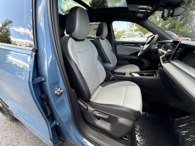 2025 Volkswagen Tiguan 2.0T SE R-Line Black