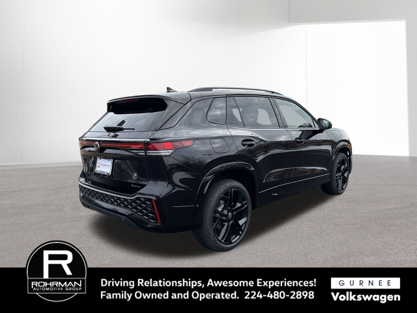 2026 Volkswagen Tiguan 2.0T SE R-Line Black