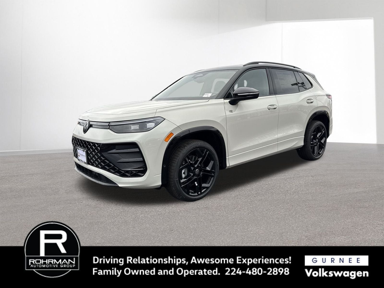 2026 Volkswagen Tiguan 2.0T SE R-Line Black