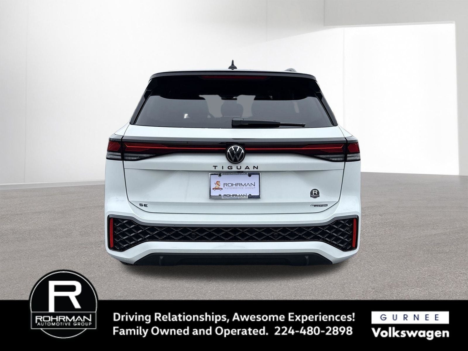 2026 Volkswagen Tiguan 2.0T SE R-Line Black