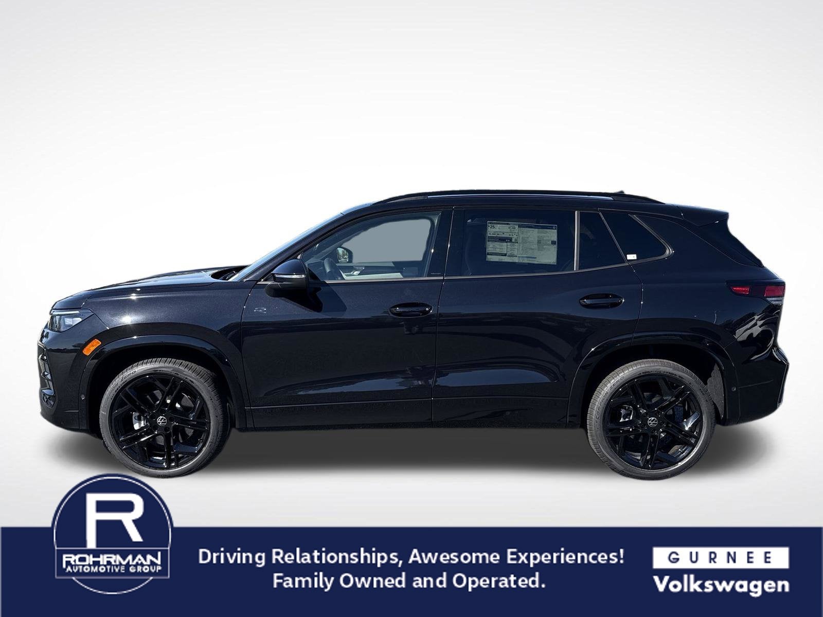 2026 Volkswagen Tiguan 2.0T SE R-Line Black
