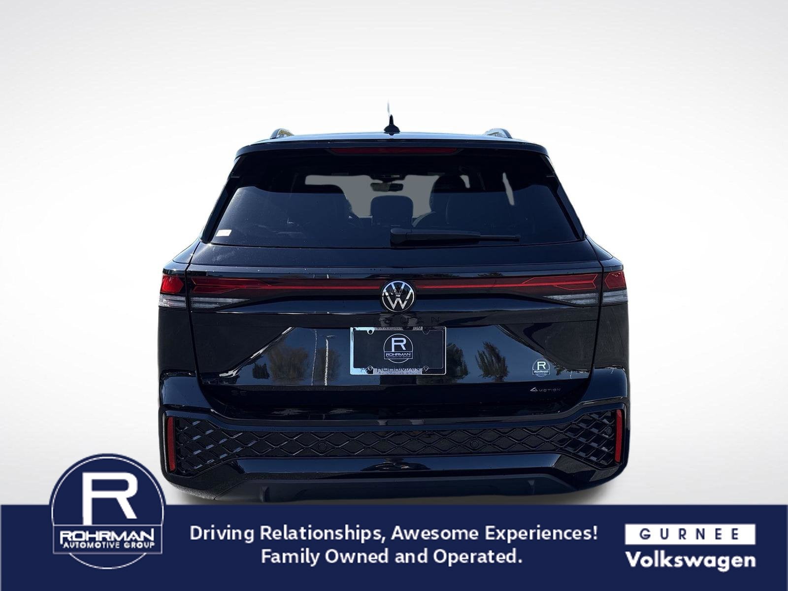 2026 Volkswagen Tiguan 2.0T SE R-Line Black