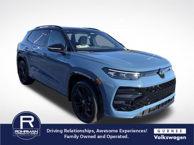 2026 Volkswagen Tiguan 2.0T SE R-Line Black