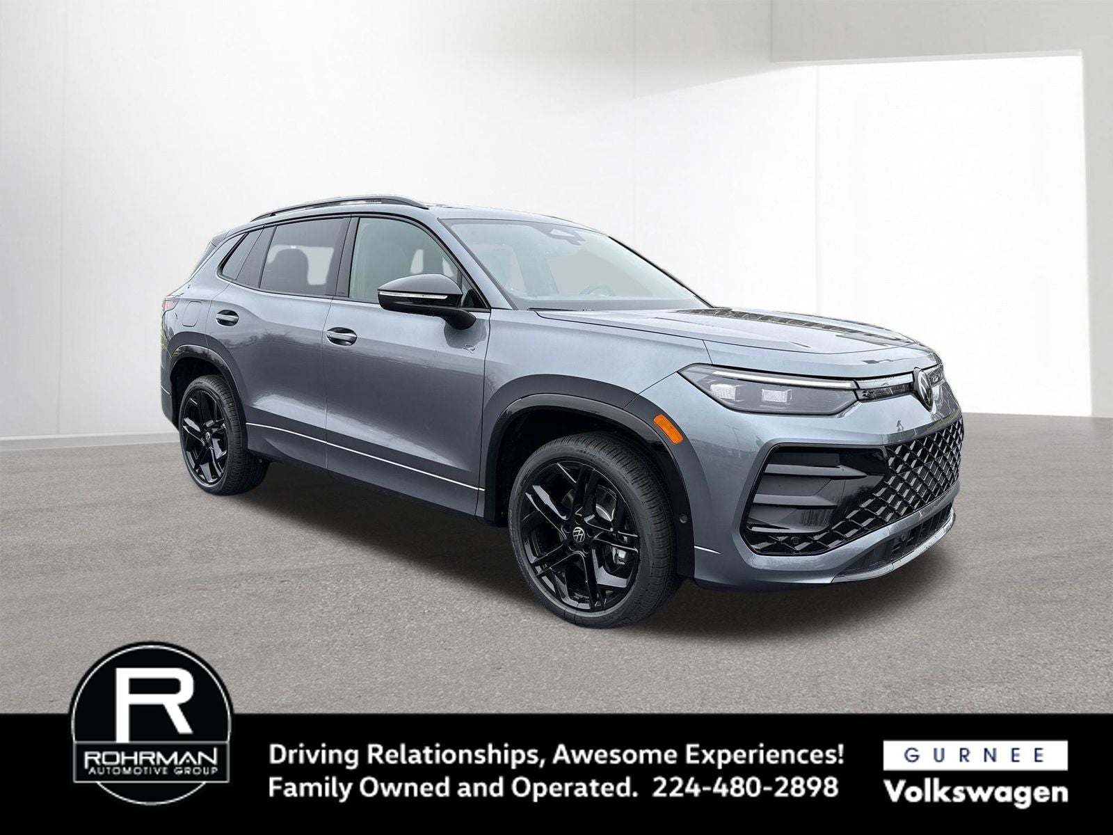 2026 Volkswagen Tiguan 2.0T SE R-Line Black