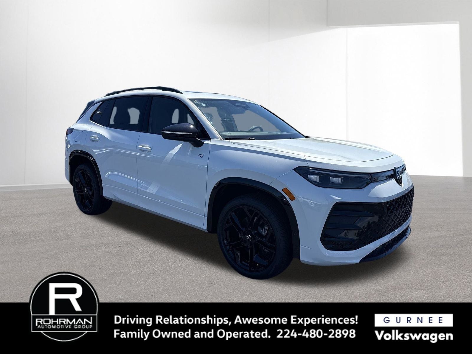 2026 Volkswagen Tiguan 2.0T SE R-Line Black