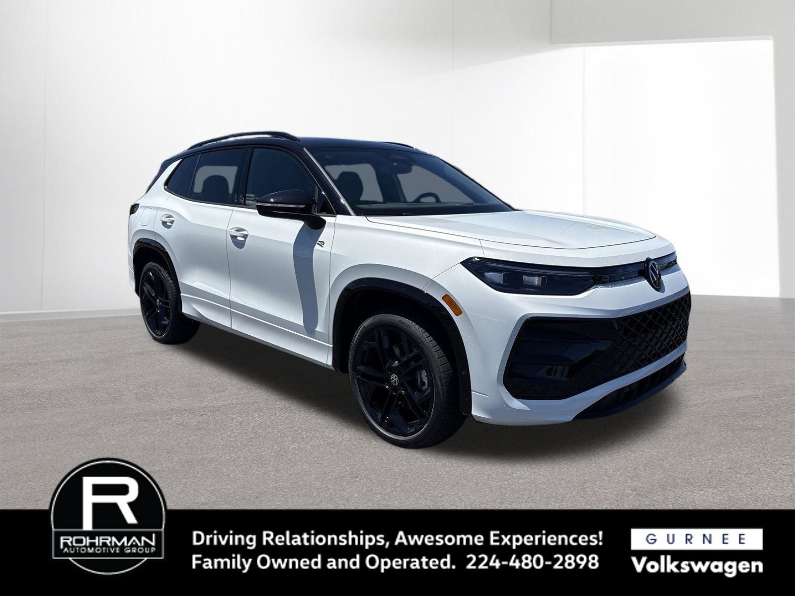 2026 Volkswagen Tiguan 2.0T SE R-Line Black