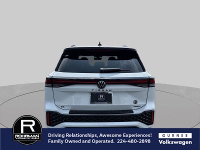2026 Volkswagen Tiguan 2.0T SE R-Line Black
