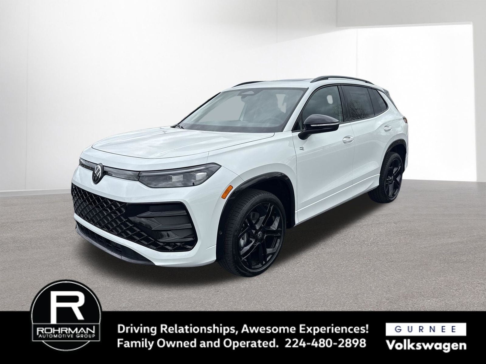 2026 Volkswagen Tiguan 2.0T SE R-Line Black