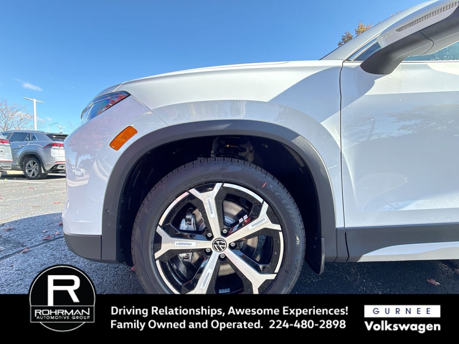 2026 Volkswagen Tiguan 2.0T SE