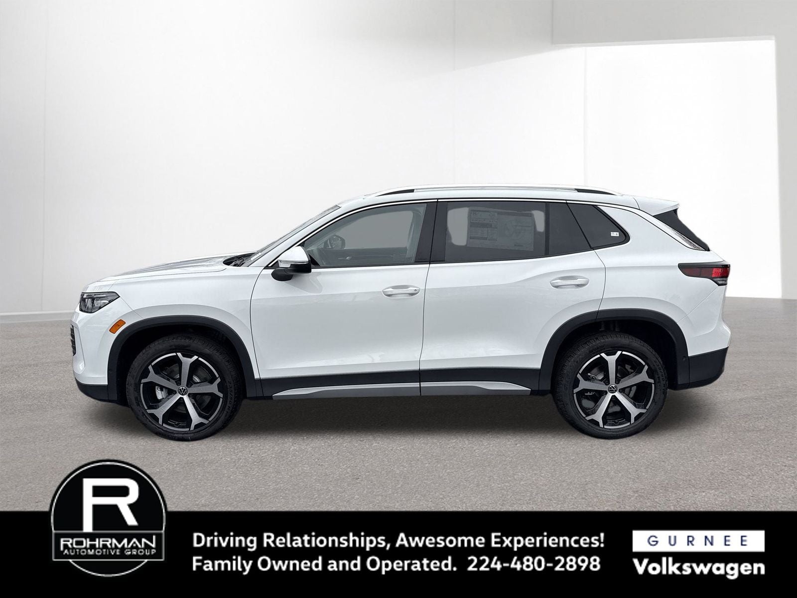 2026 Volkswagen Tiguan 2.0T SE