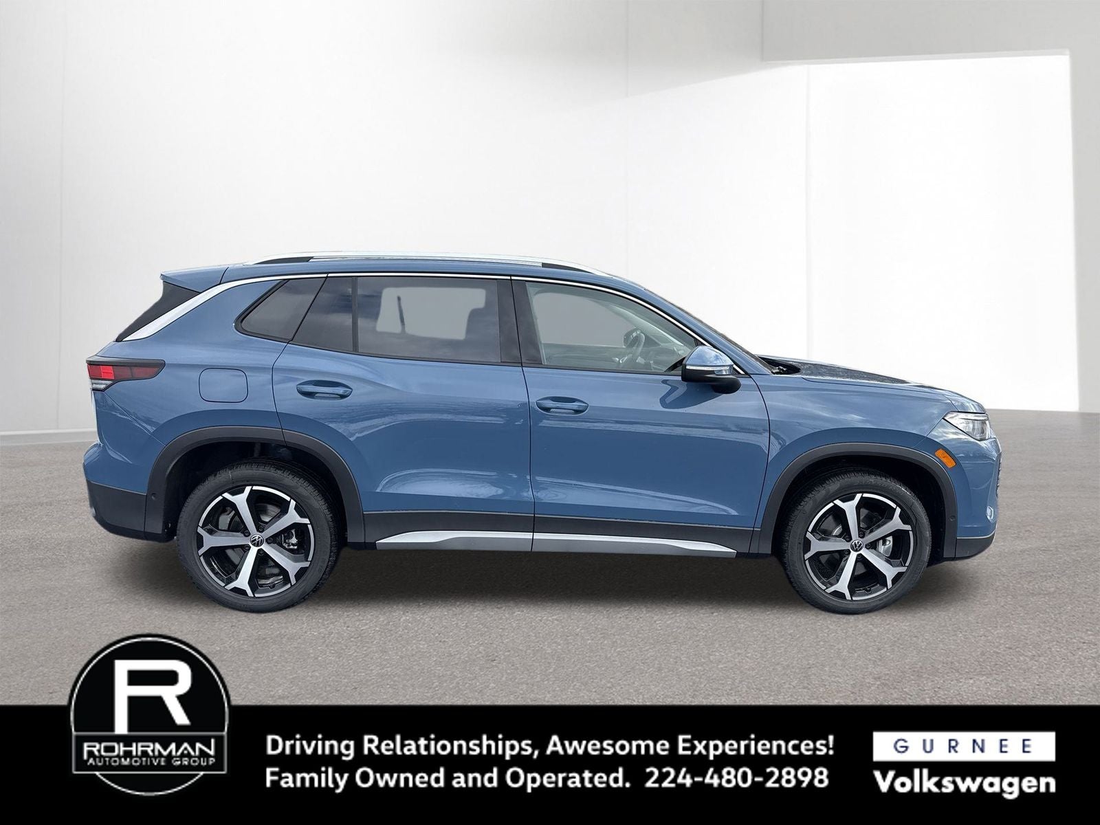 2026 Volkswagen Tiguan 2.0T SE