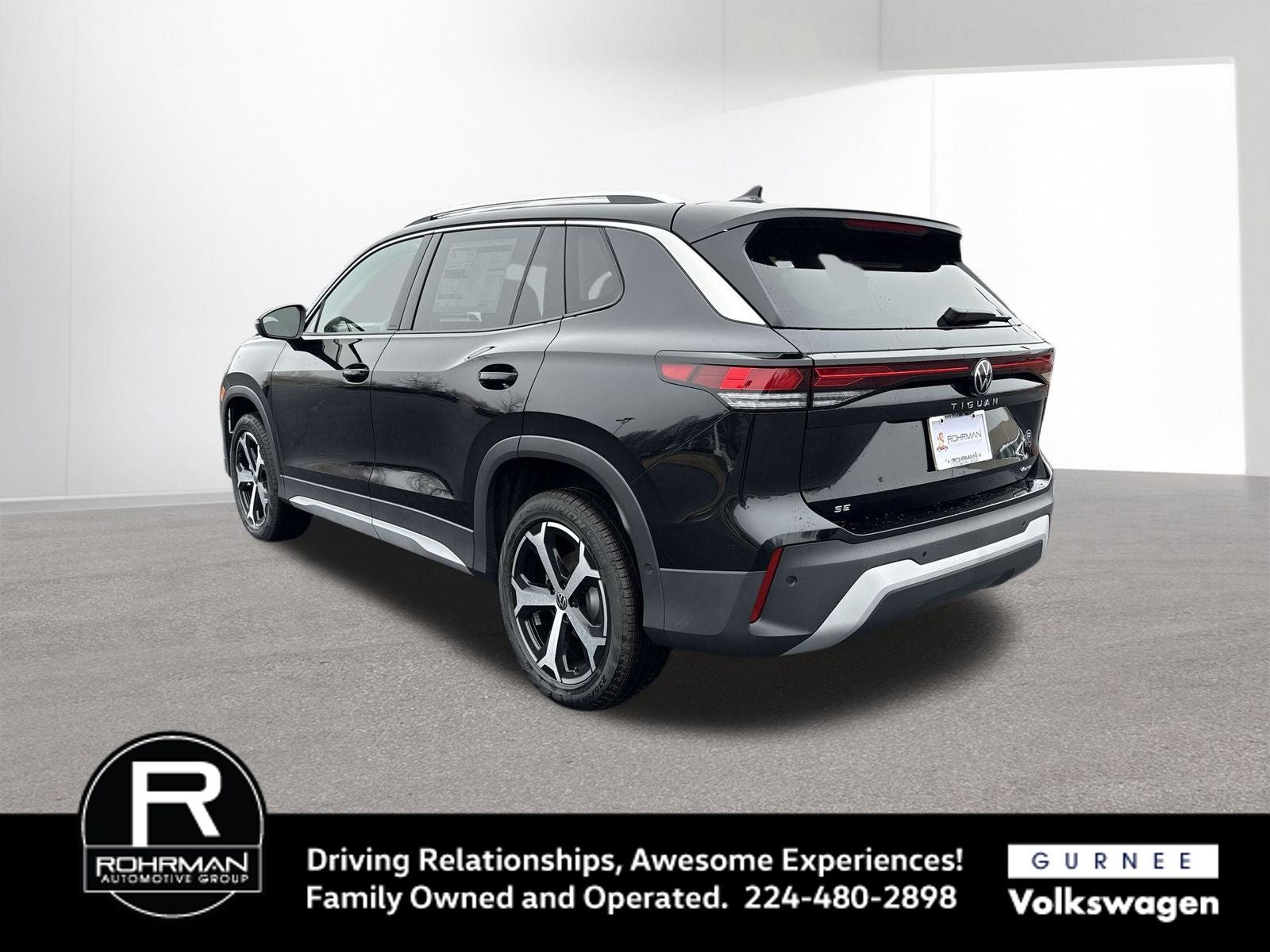 2026 Volkswagen Tiguan 2.0T SE