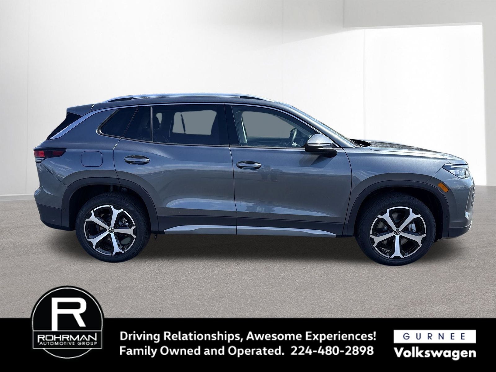 2026 Volkswagen Tiguan 2.0T SE