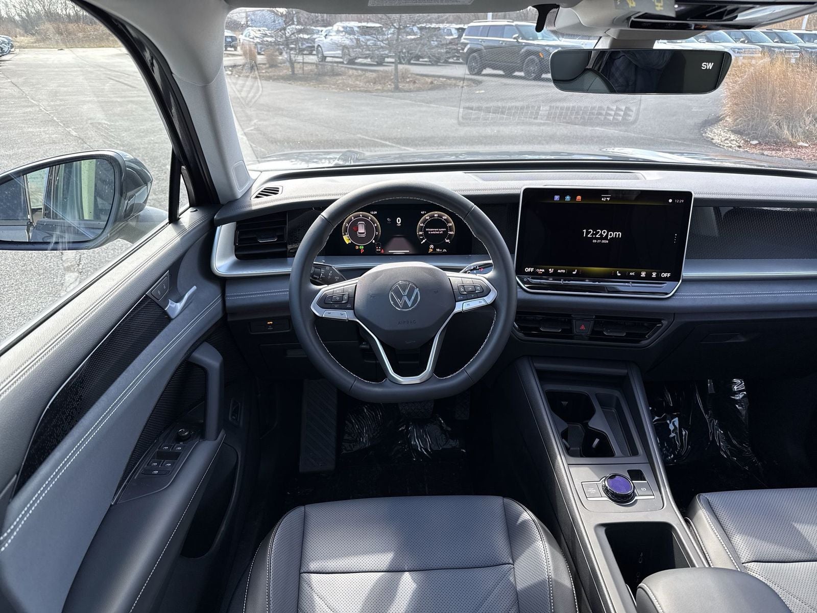 2026 Volkswagen Tiguan 2.0T SE