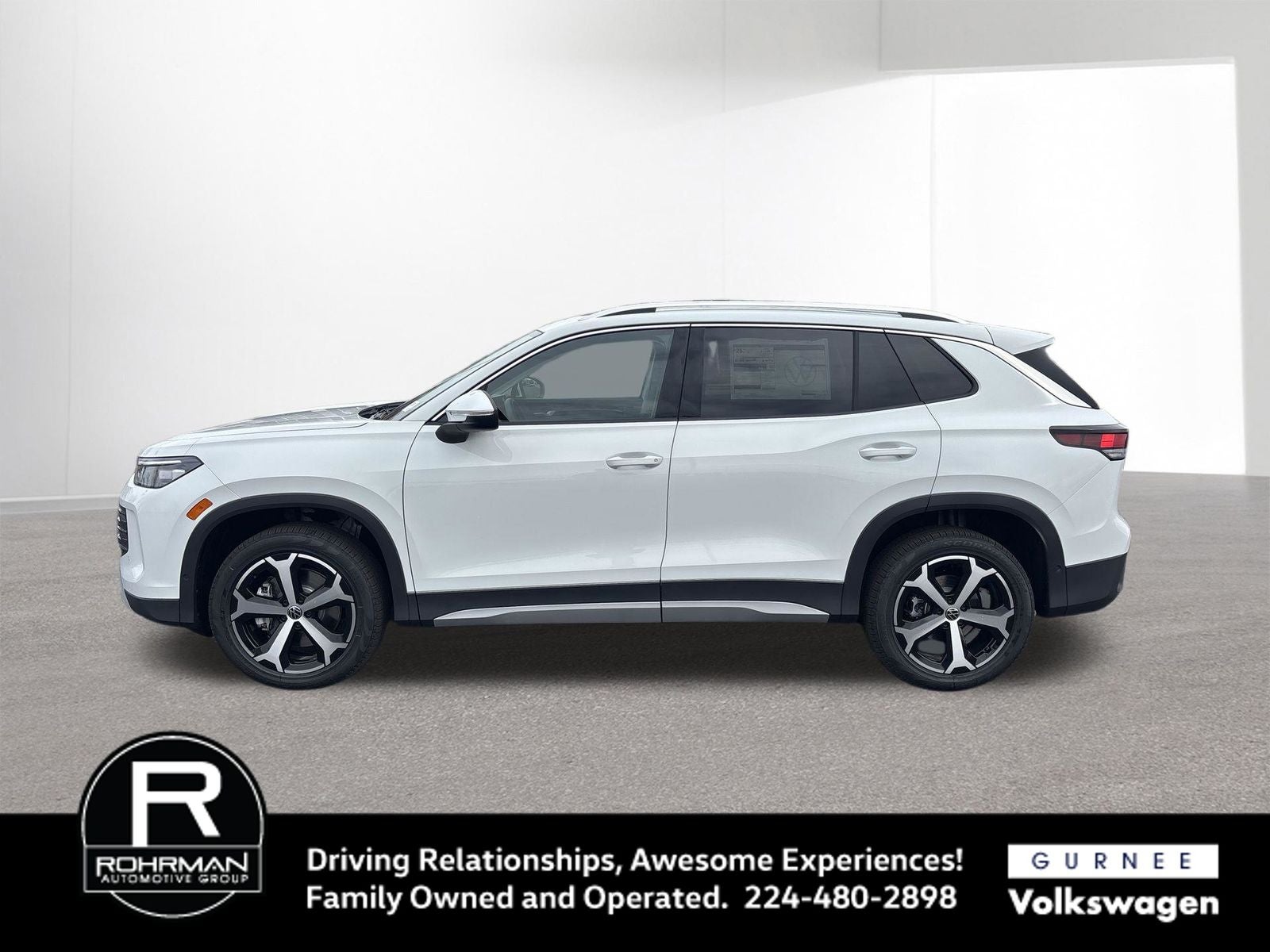 2026 Volkswagen Tiguan 2.0T SE