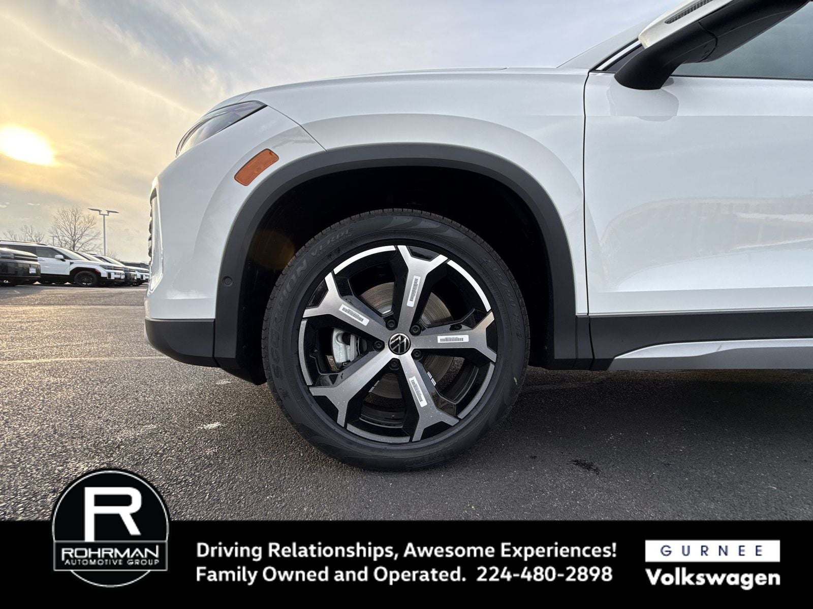 2026 Volkswagen Tiguan 2.0T SE