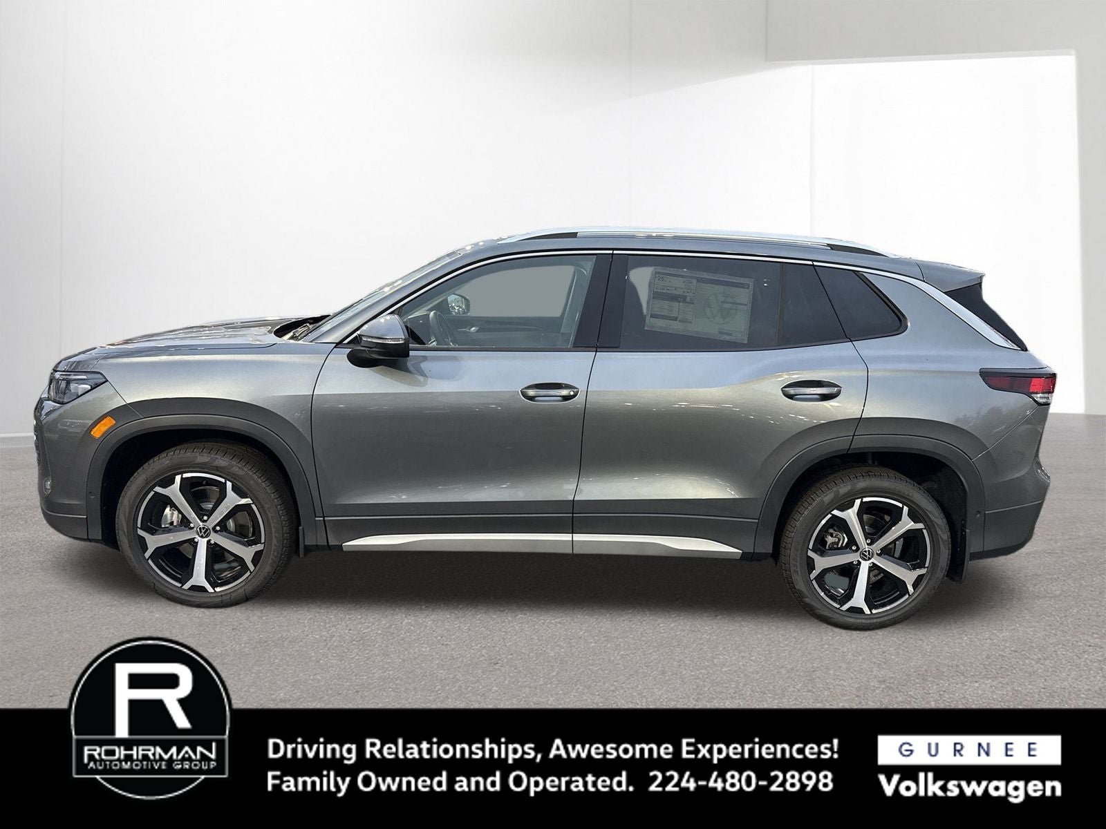 2026 Volkswagen Tiguan 2.0T SE