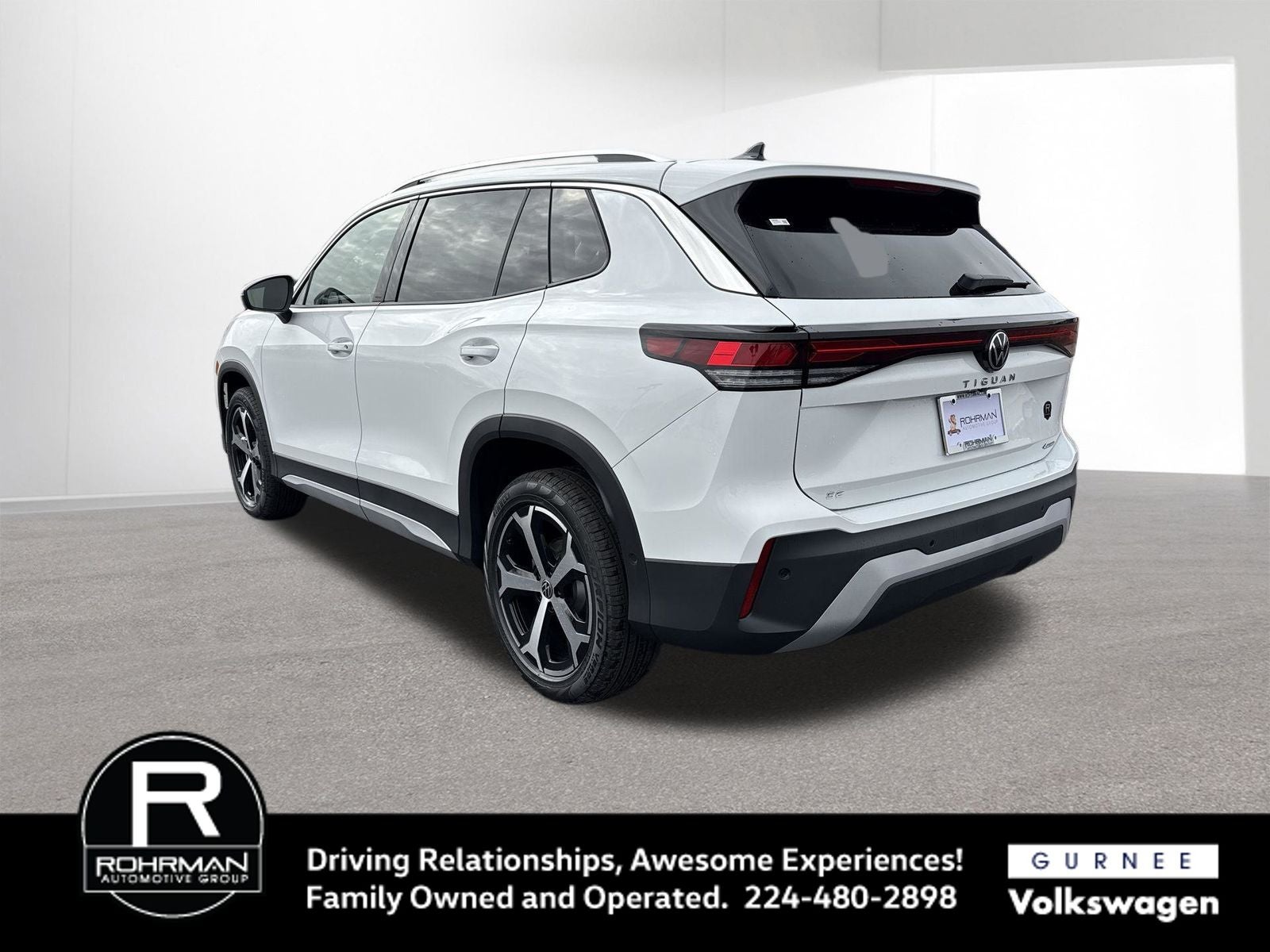 2026 Volkswagen Tiguan 2.0T SE