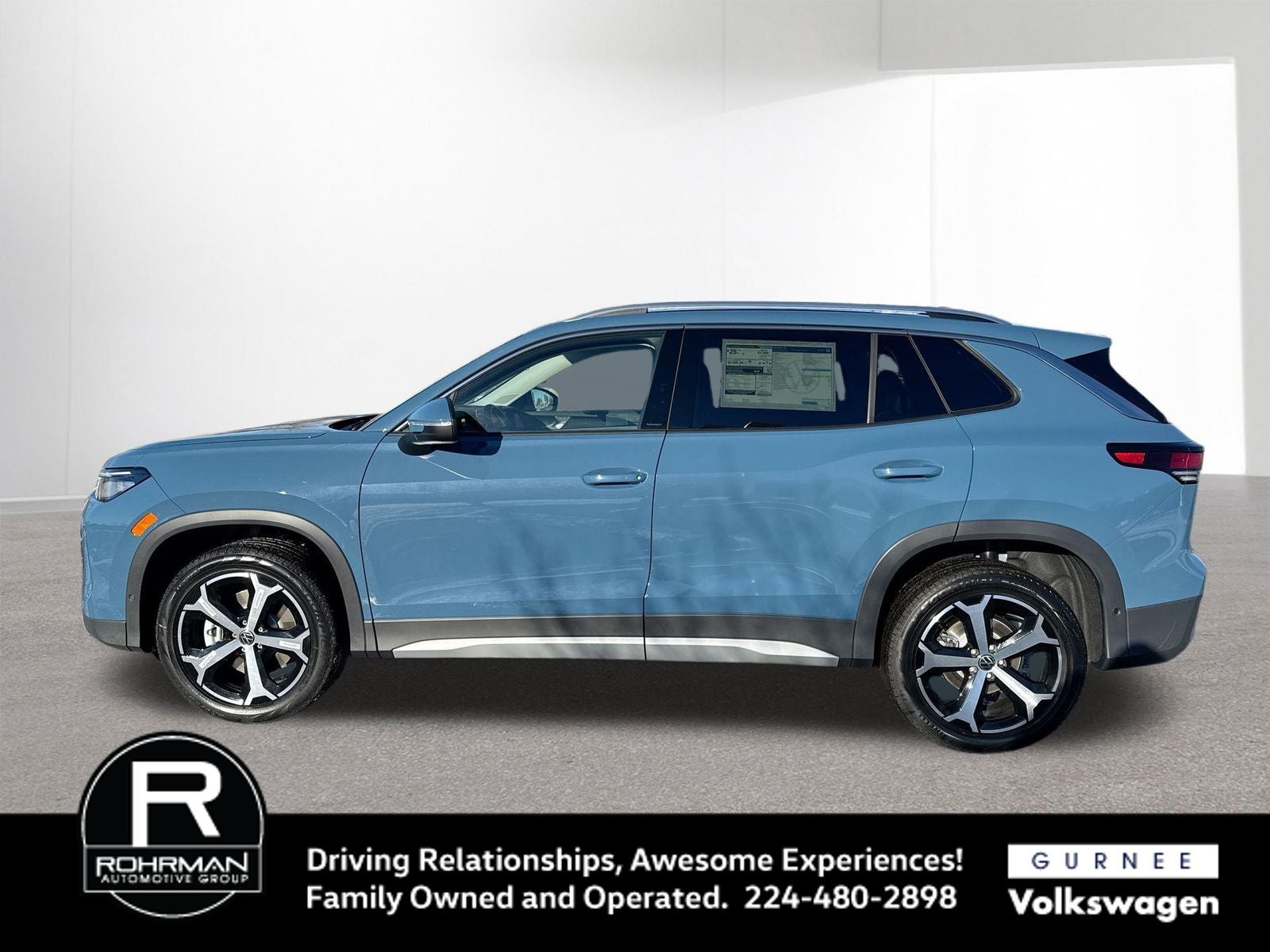 2026 Volkswagen Tiguan 2.0T SE