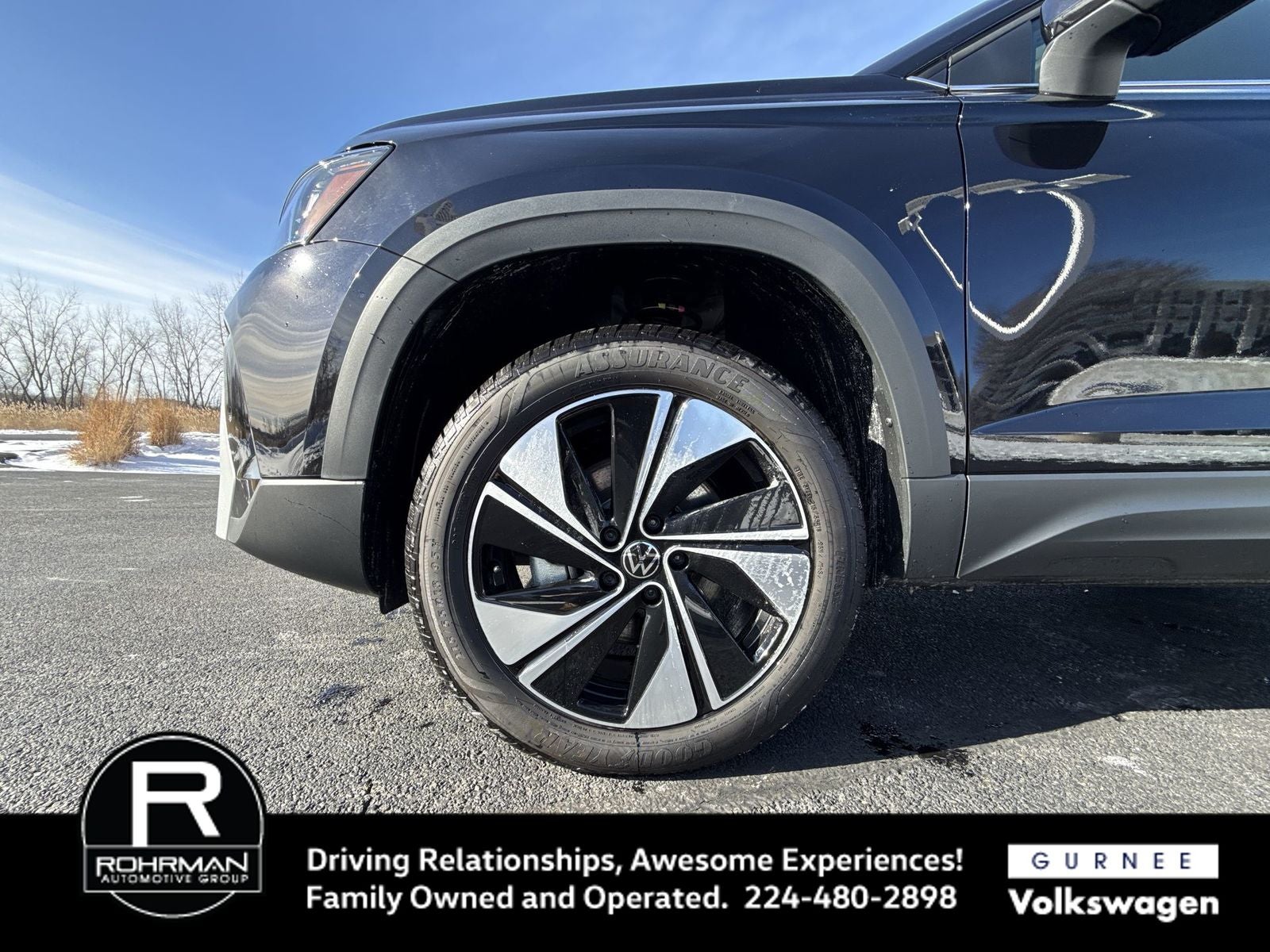 2025 Volkswagen Taos 1.5T SE