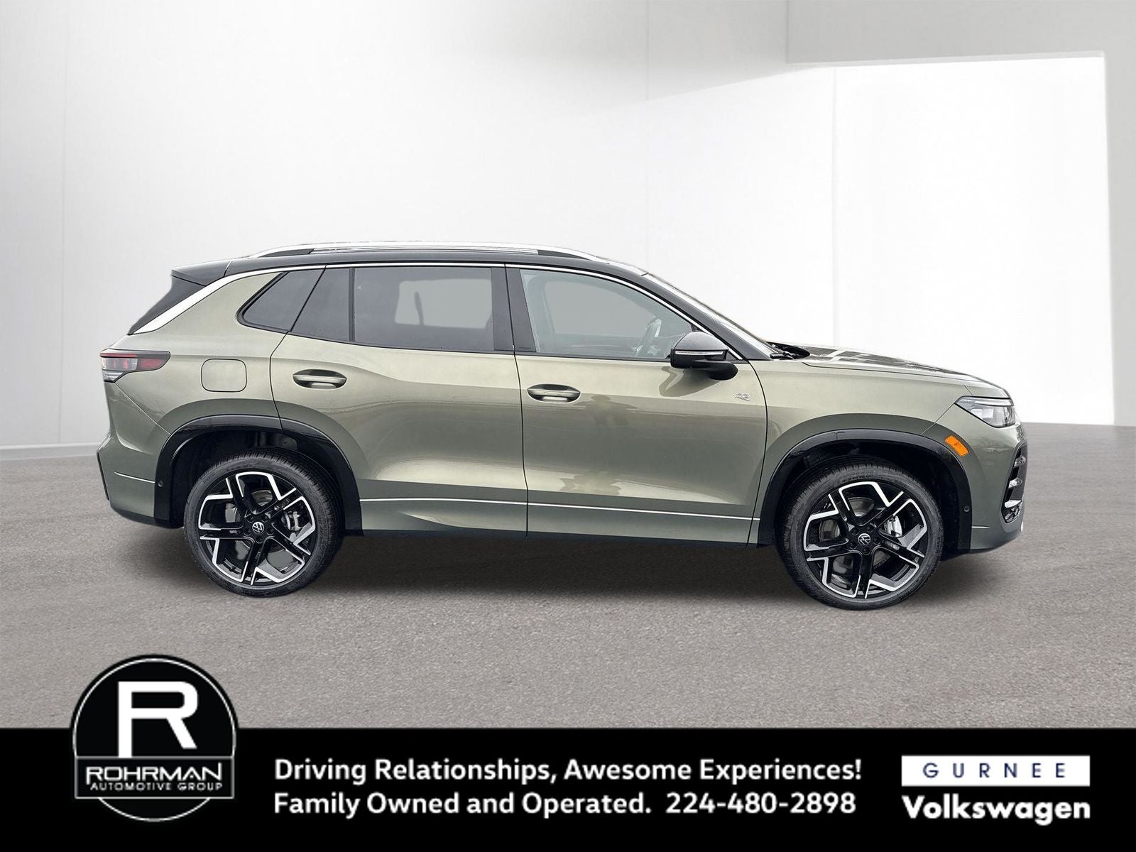 2026 Volkswagen Tiguan 2.0T SEL R-Line