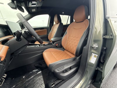 2026 Volkswagen Tiguan 2.0T SEL R-Line