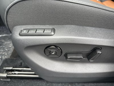 2026 Volkswagen Tiguan 2.0T SEL R-Line