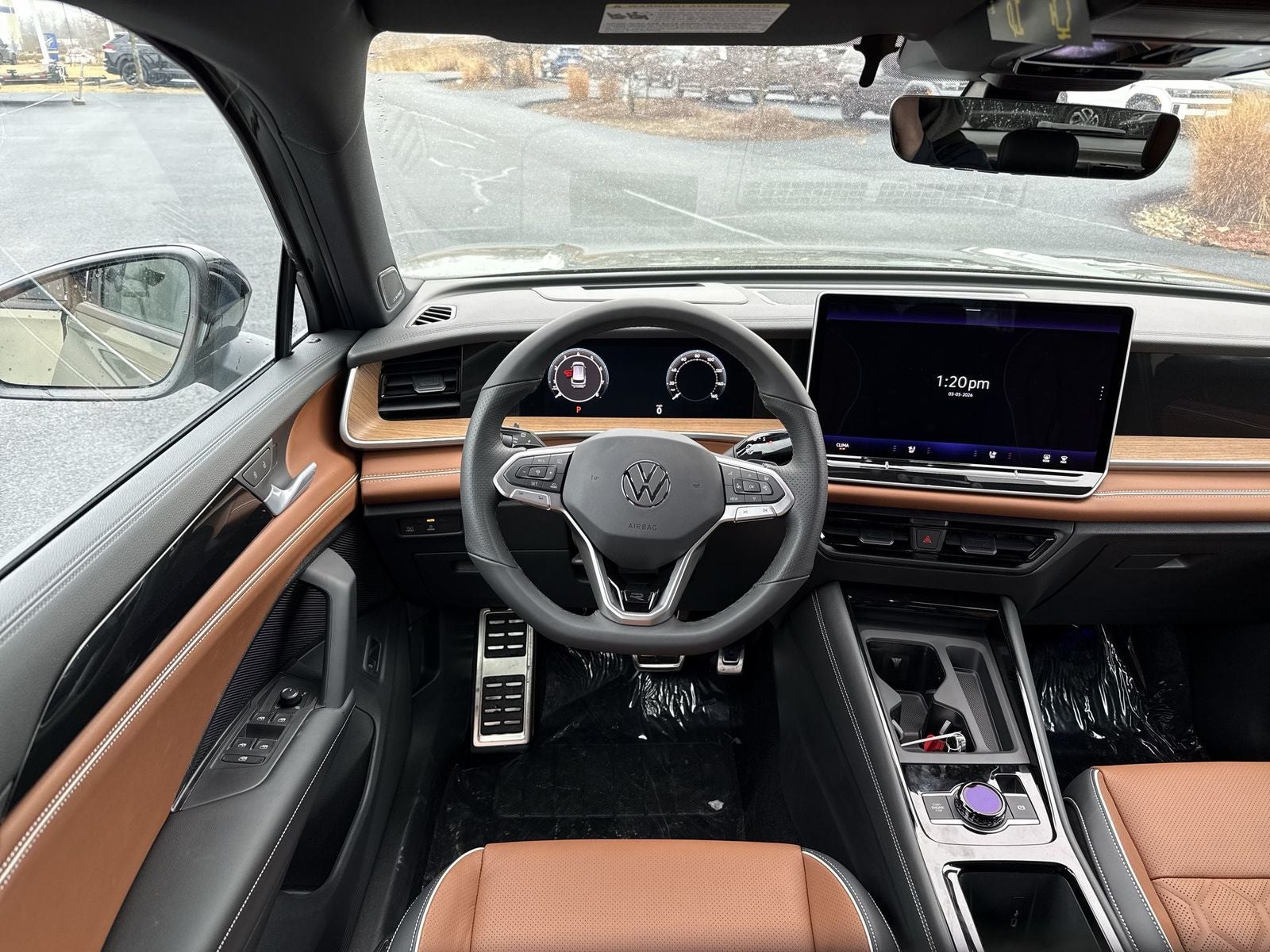 2026 Volkswagen Tiguan 2.0T SEL R-Line