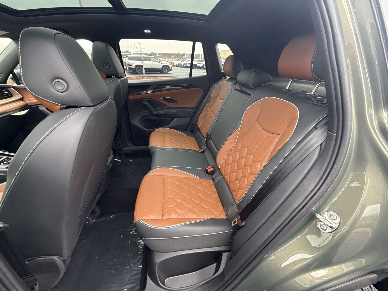 2026 Volkswagen Tiguan 2.0T SEL R-Line