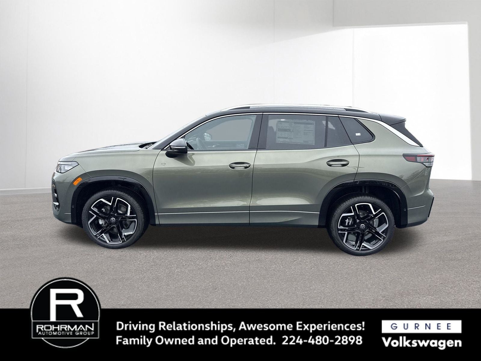 2026 Volkswagen Tiguan 2.0T SEL R-Line