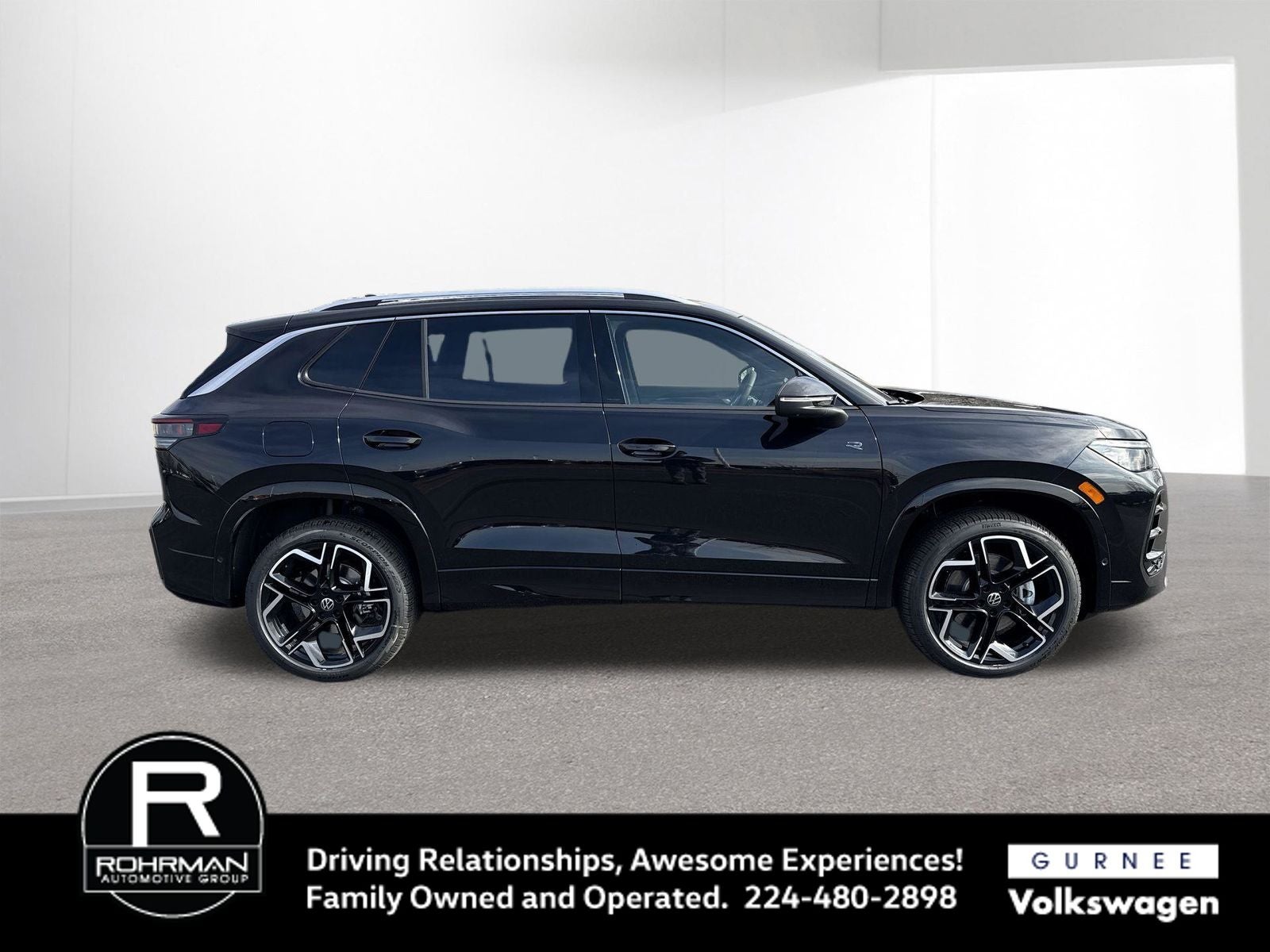 2026 Volkswagen Tiguan 2.0T SEL R-Line Turbo