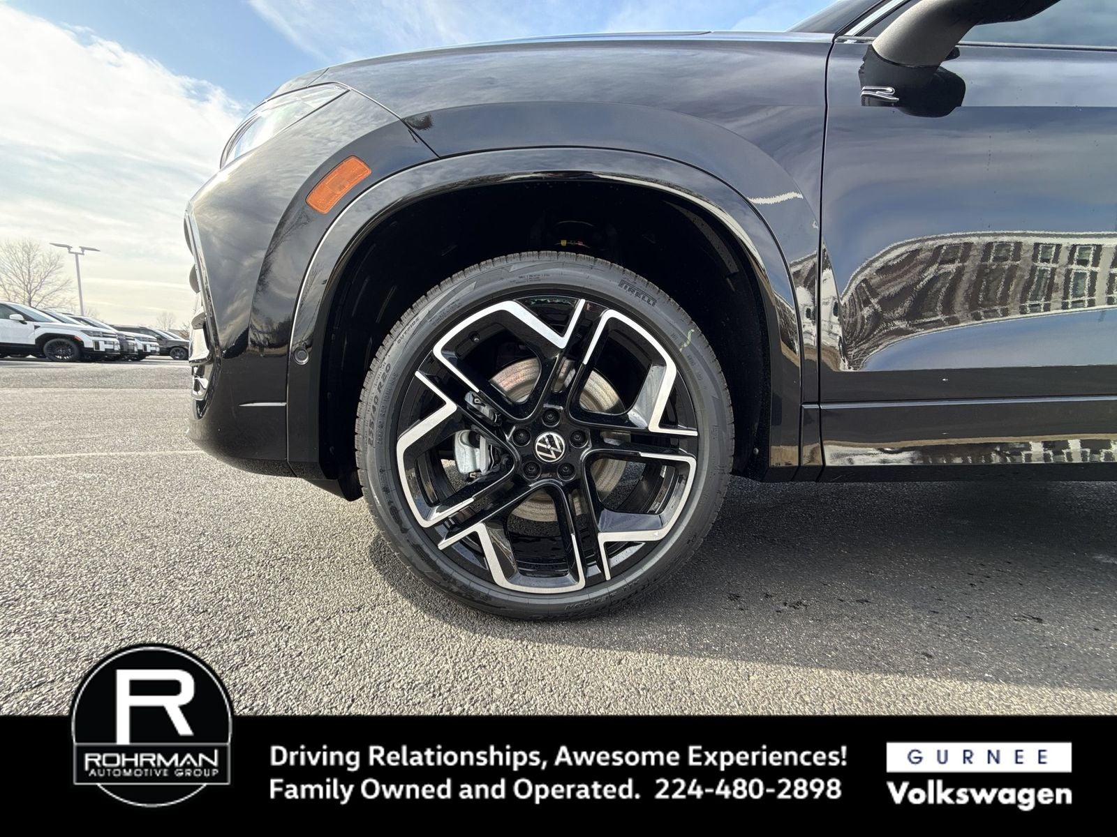 2026 Volkswagen Tiguan 2.0T SEL R-Line Turbo